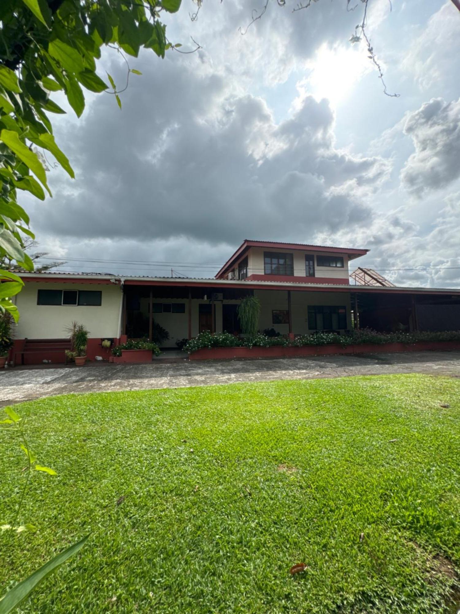 Befox Adventure Hotel La Fortuna Eksteriør billede